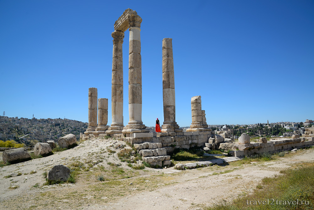 храм Геркулеса (Hercules Temple) цитадель Аммана Jebel-el-Qalaa