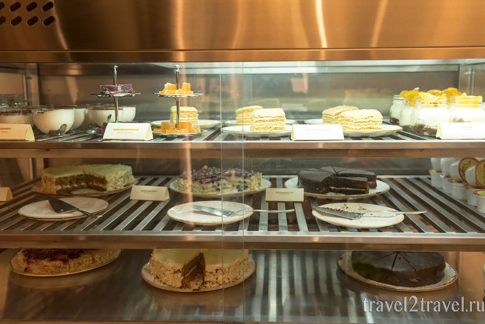 питание, десерты бизнес-зал Mastercard Lounge терминал E Шереметьево 
